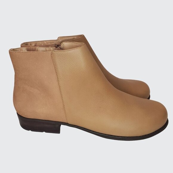 WALKING CRADLES LEWIS LIGHT TAUPE MATTE NUBUCK Women's Size 12M - Picture 2 of 13